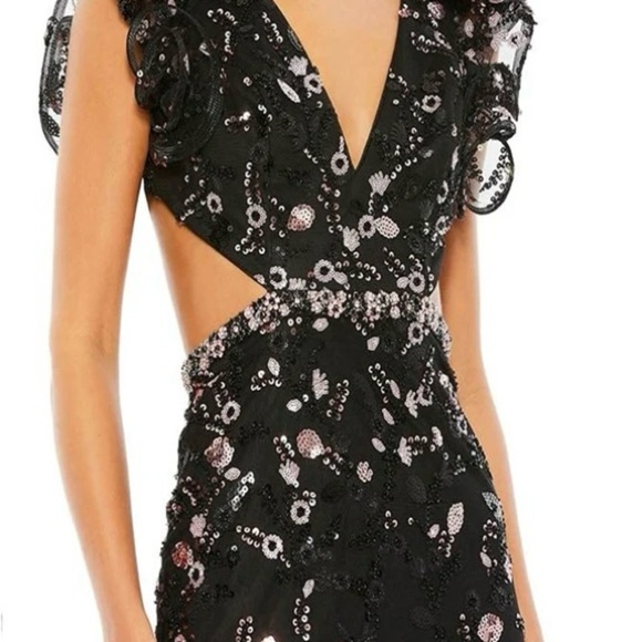 Mac Duggal 68043 NWOT Ruffle Sleeve Embellished Dress - Picture 6 of 10